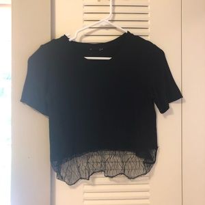 Black cropped shirt with lace